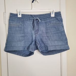 The North Face Womens Chambary Blue Shorts Size 6